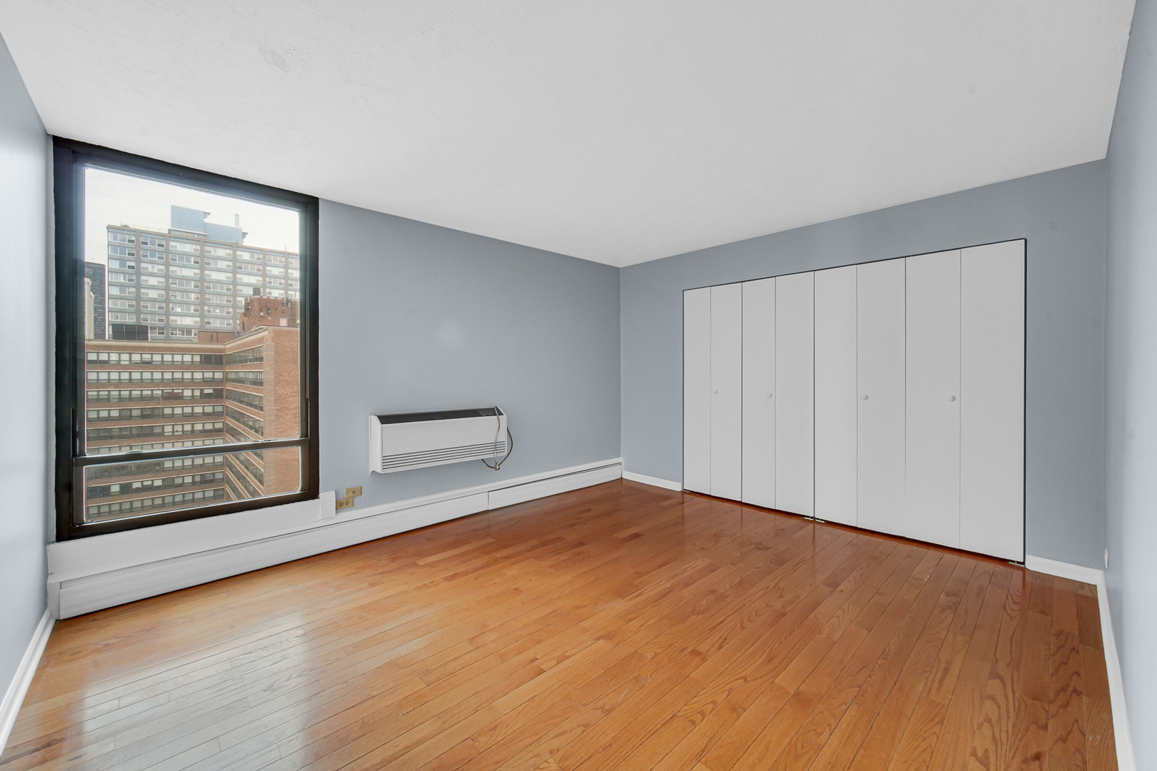 5740 N Sheridan Road #11A, Chicago, IL 60660