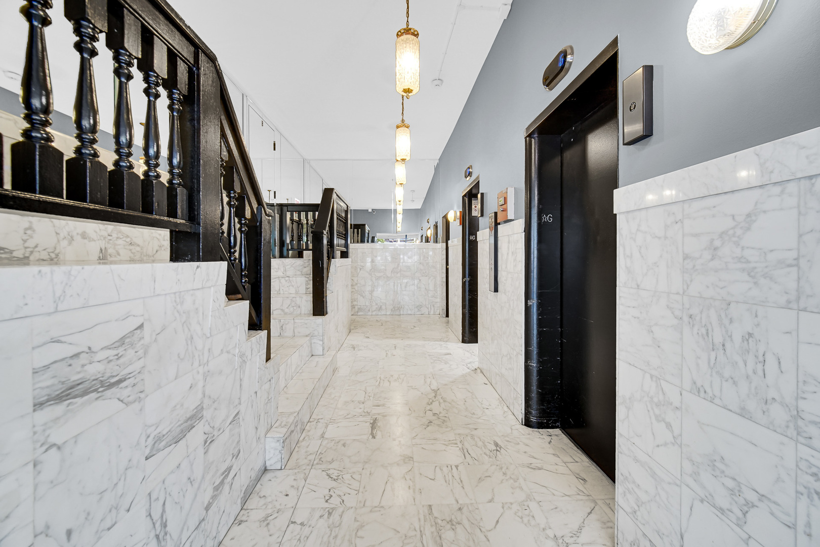 5740 N Sheridan Road #11A, Chicago, IL 60660