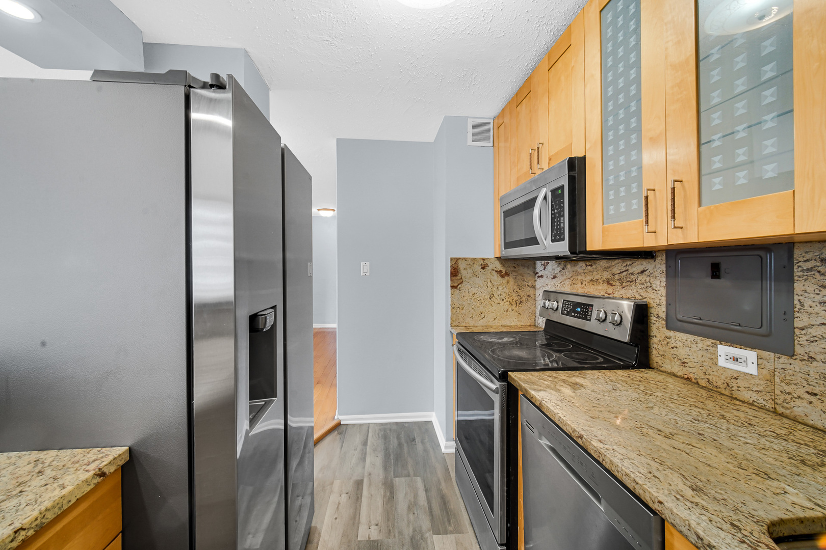 5740 N Sheridan Road #11A, Chicago, IL 60660