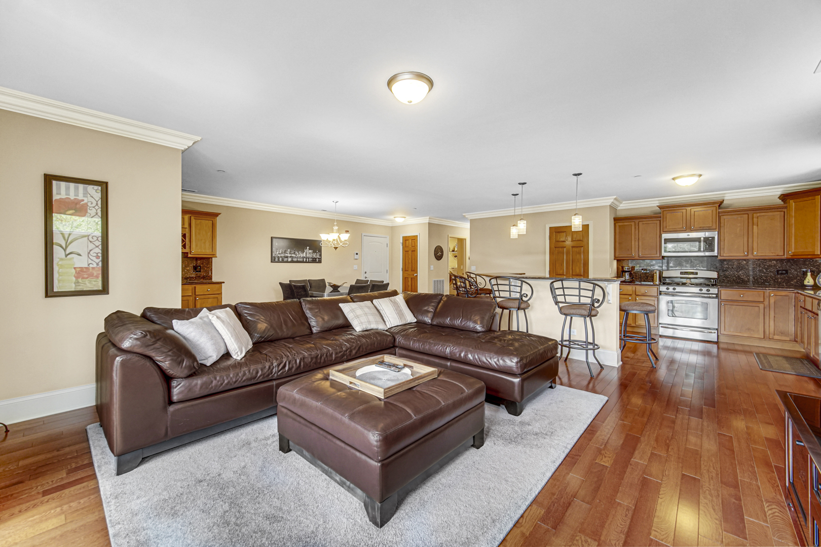 405 W Pierce Road #201, Itasca, IL 60143