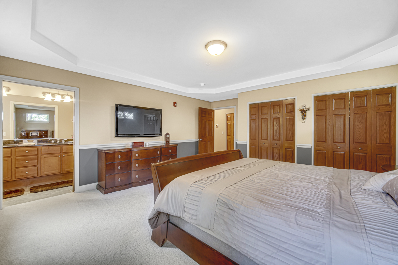 405 W Pierce Road #201, Itasca, IL 60143