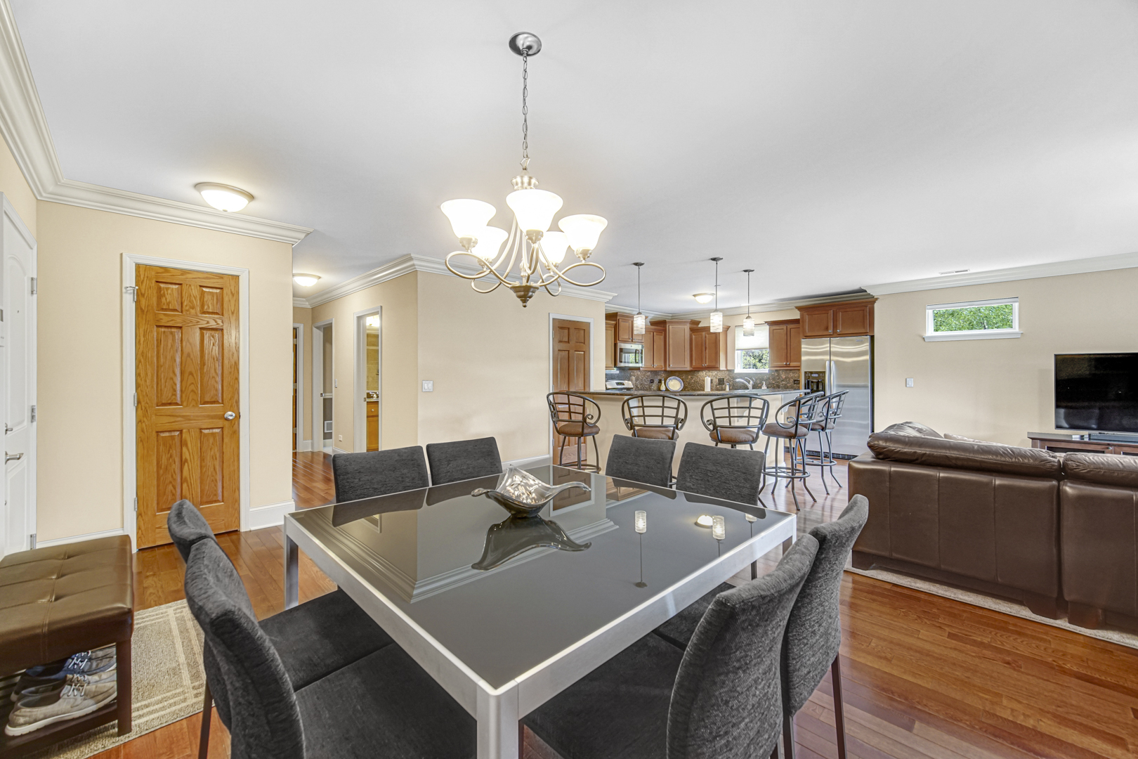405 W Pierce Road #201, Itasca, IL 60143