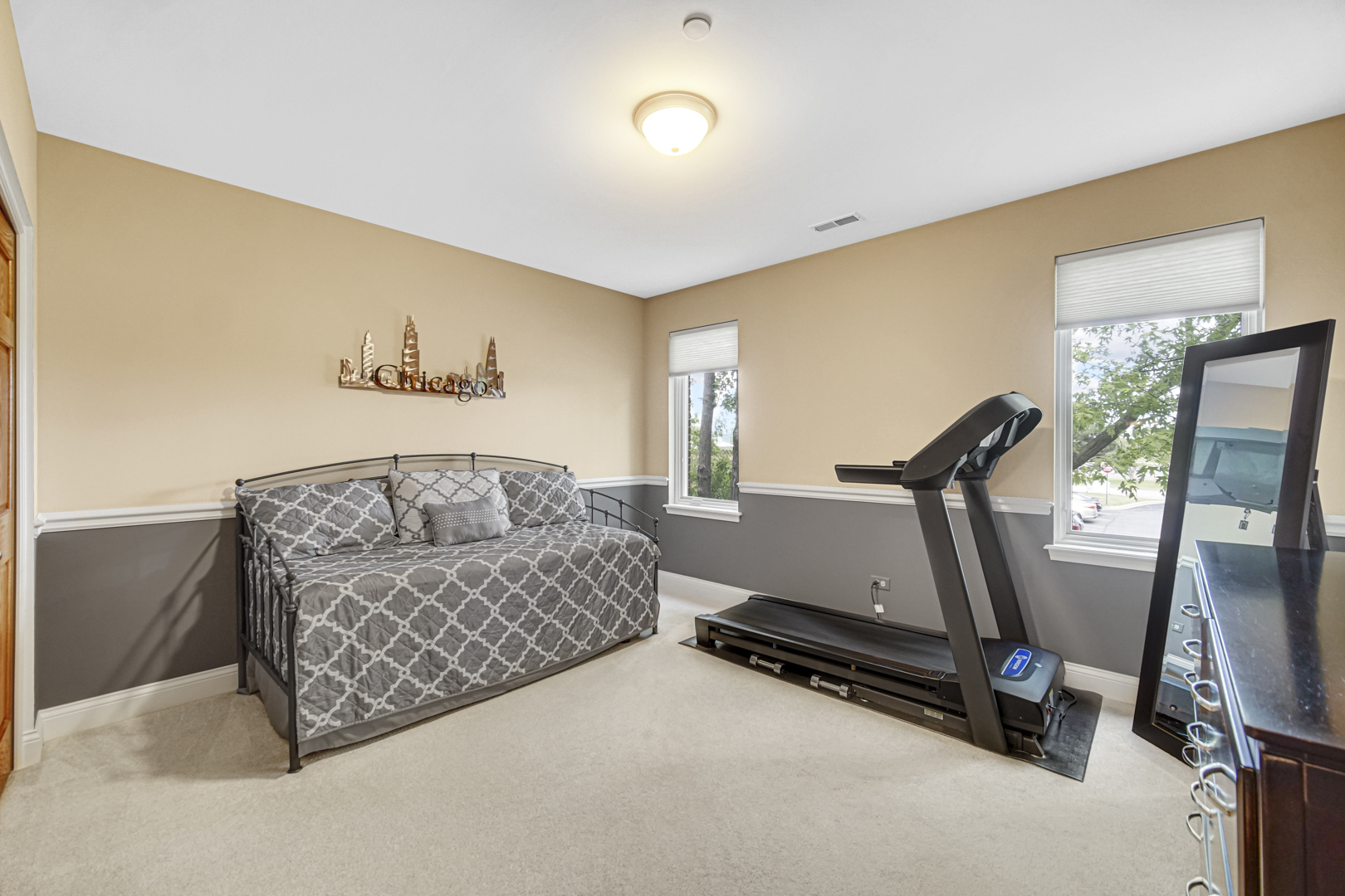 405 W Pierce Road #201, Itasca, IL 60143