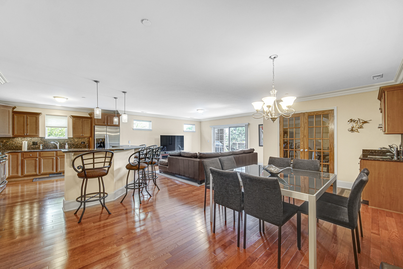 405 W Pierce Road #201, Itasca, IL 60143