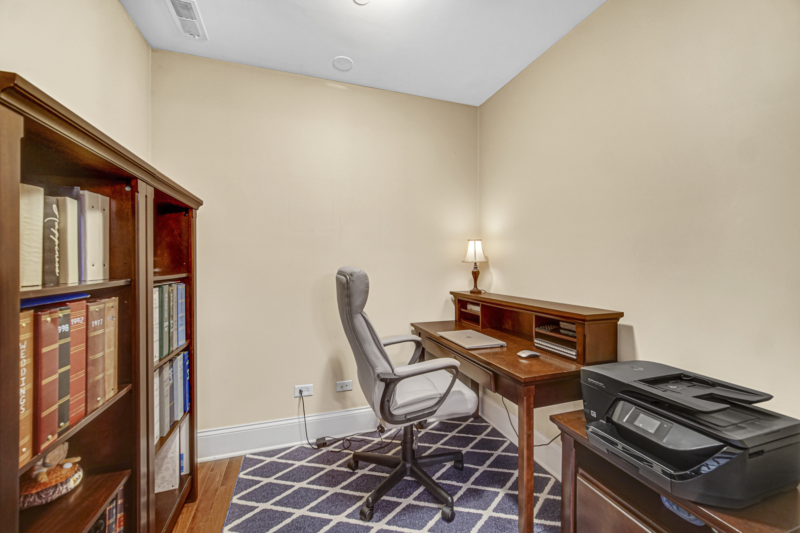 405 W Pierce Road #201, Itasca, IL 60143