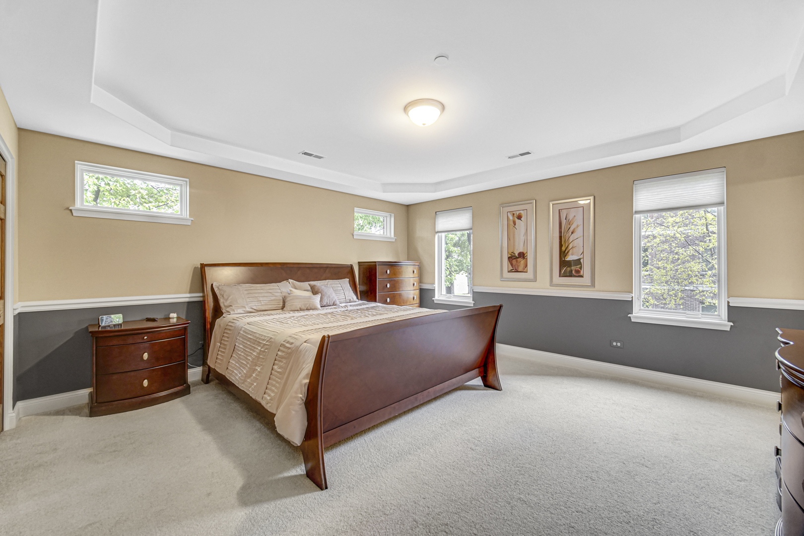 405 W Pierce Road #201, Itasca, IL 60143