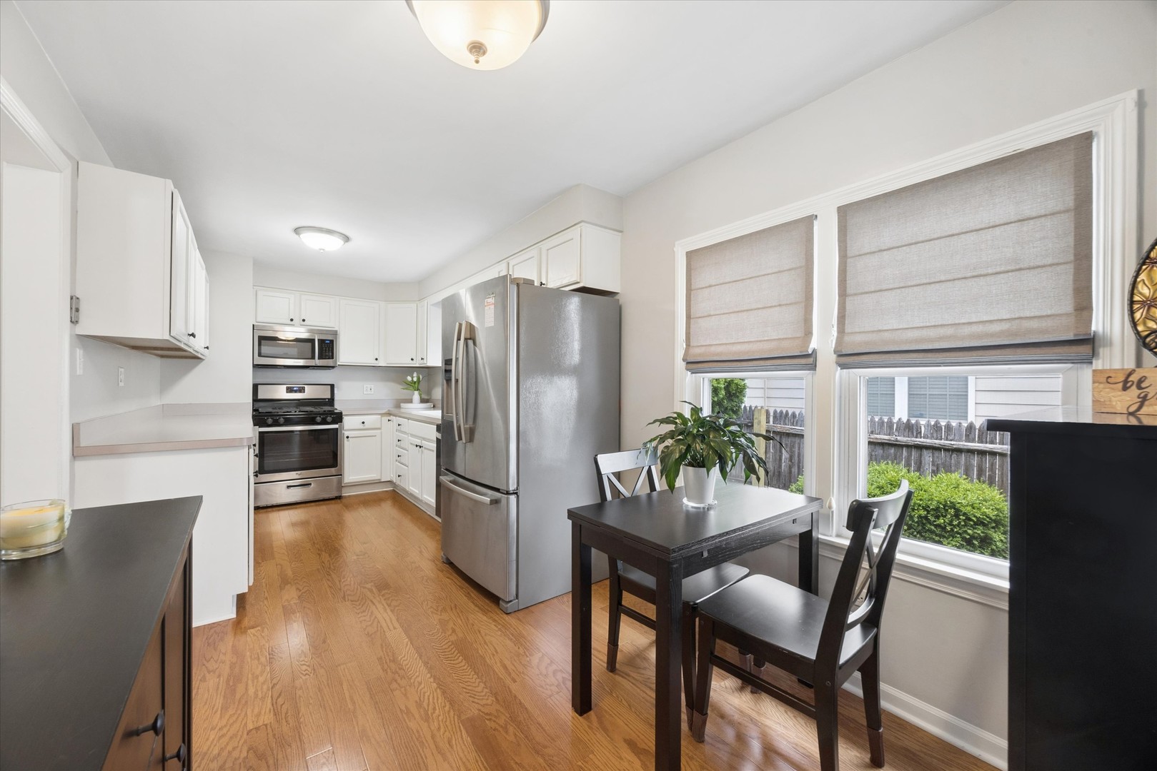 803 E Harrison Avenue, Wheaton, IL 60187
