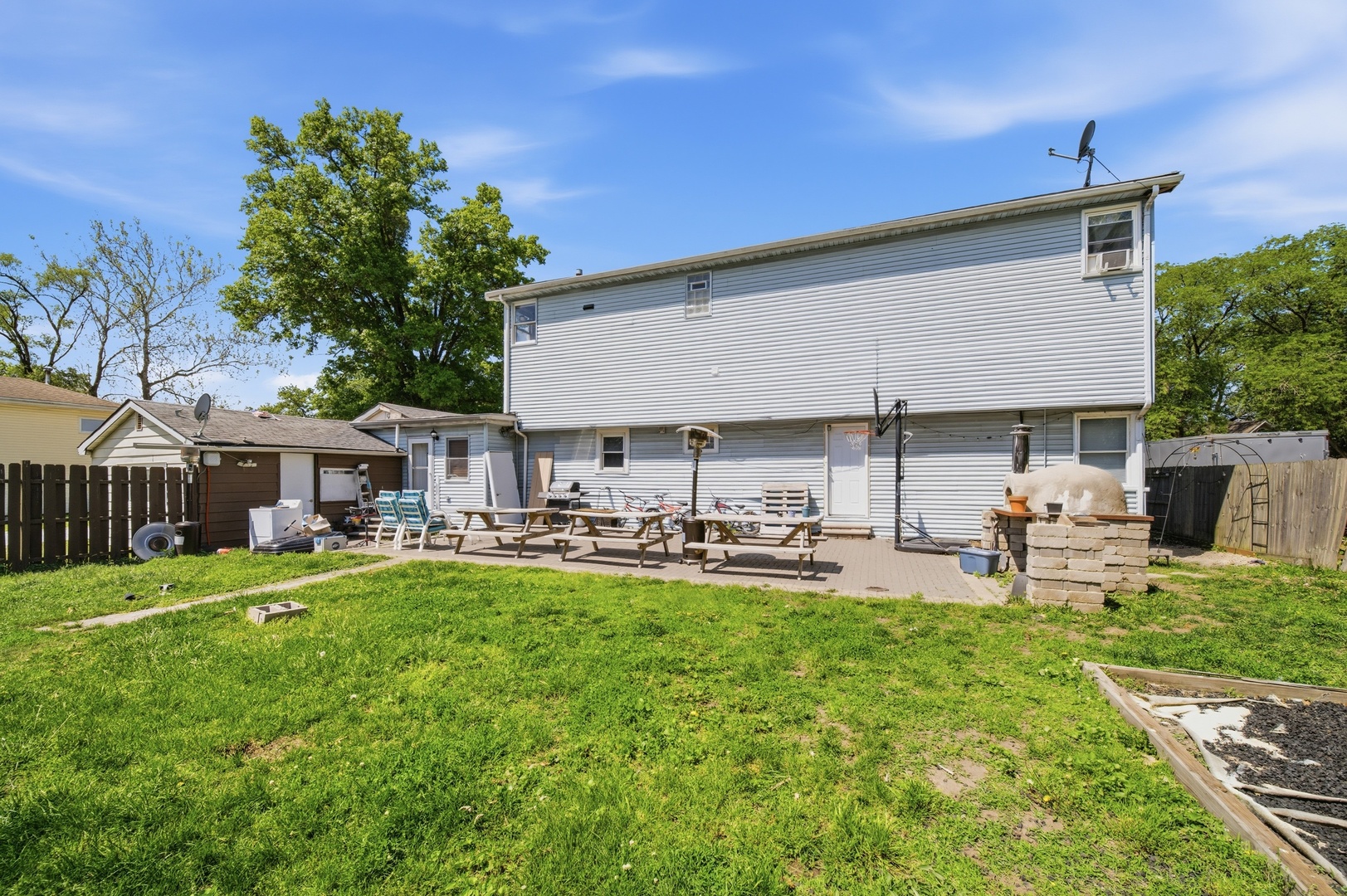 11325 S Oak Park Avenue, Worth, IL 60482