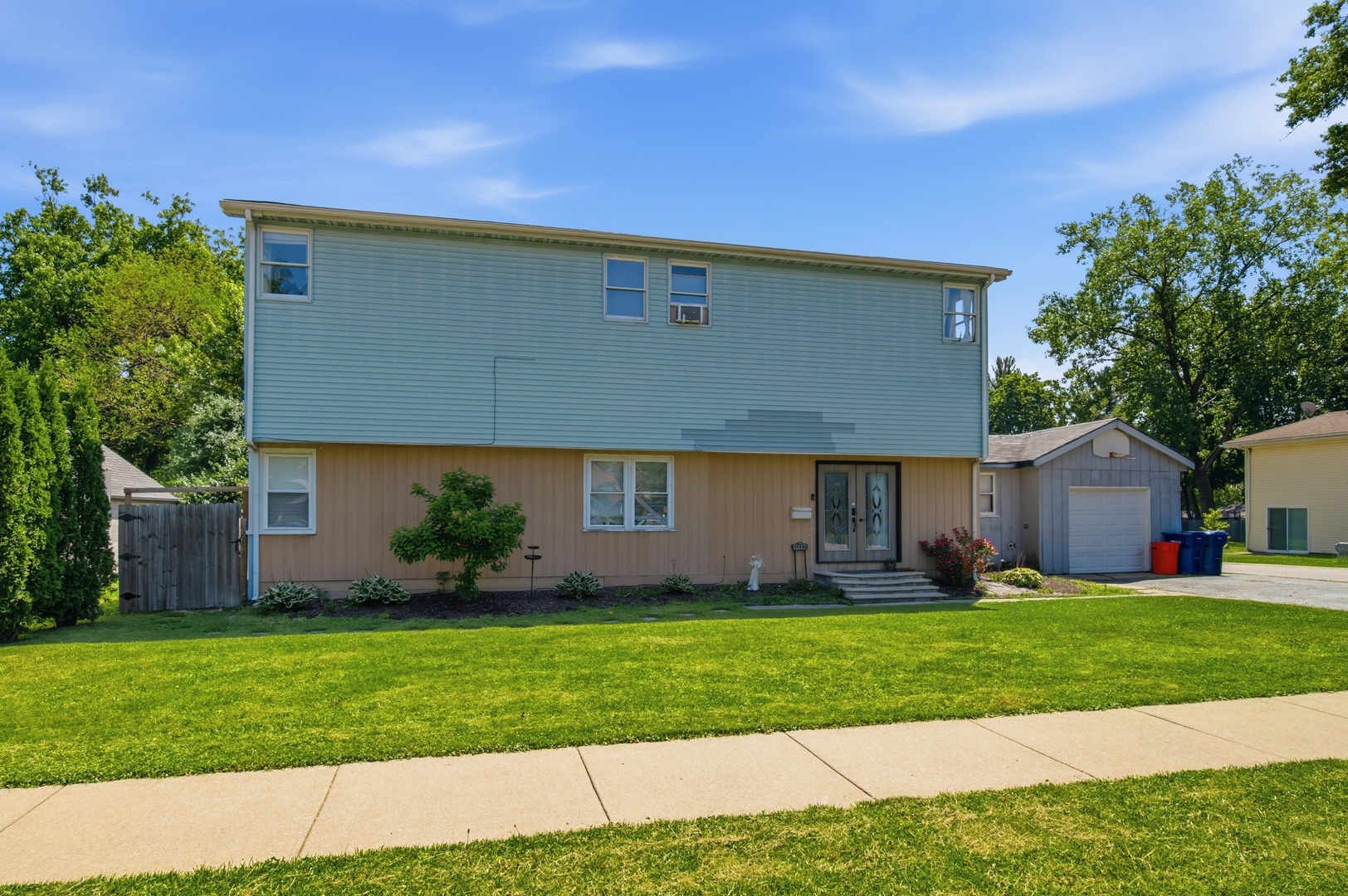 11325 S Oak Park Avenue, Worth, IL 60482
