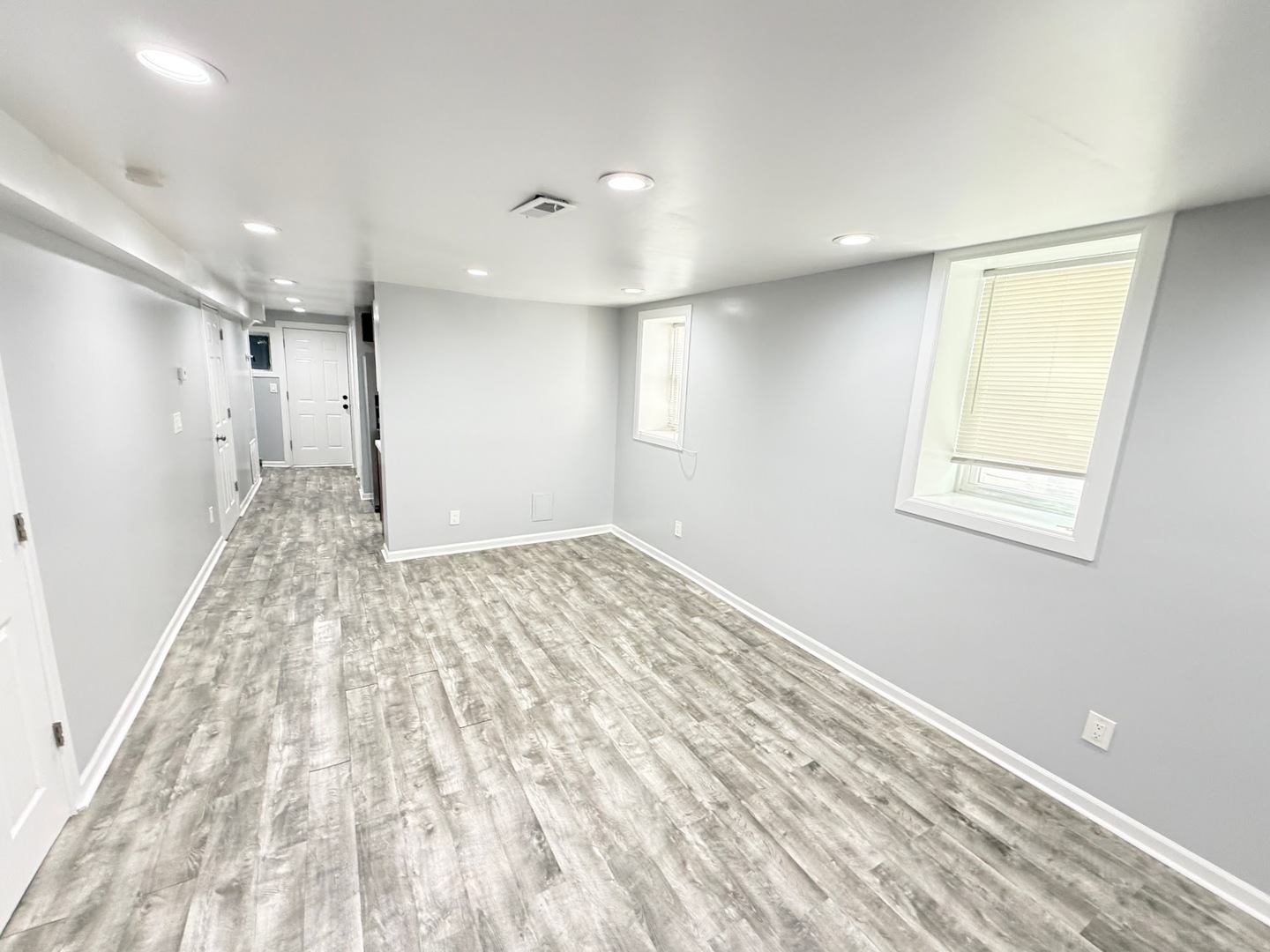 3335 N Kenneth Avenue #G, Chicago, IL 60641