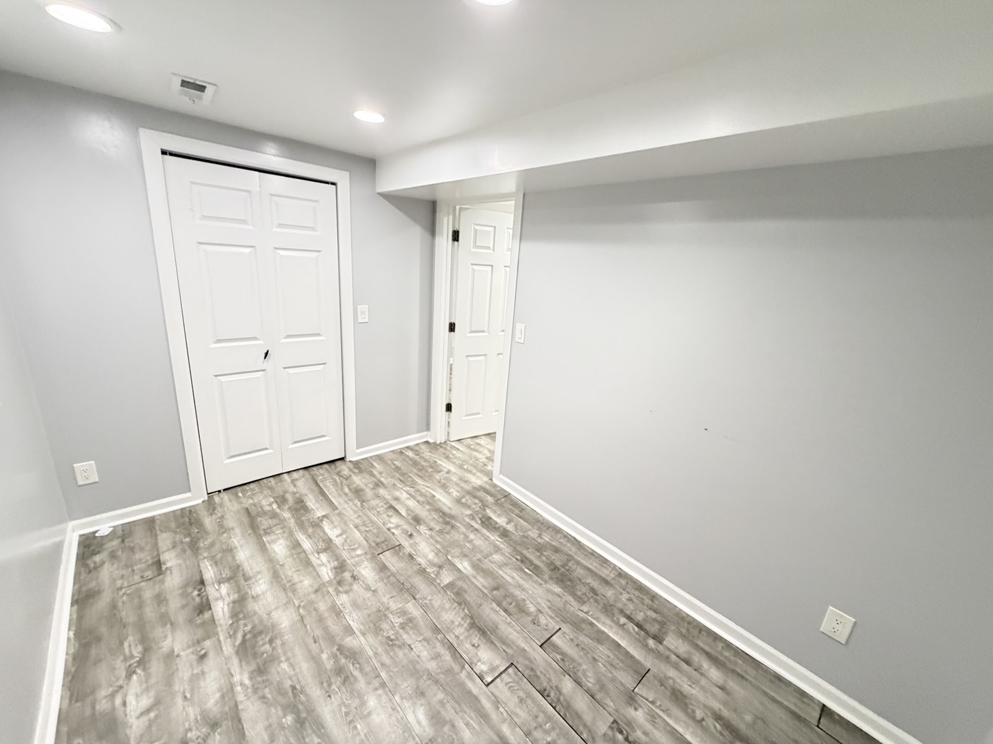3335 N Kenneth Avenue #G, Chicago, IL 60641