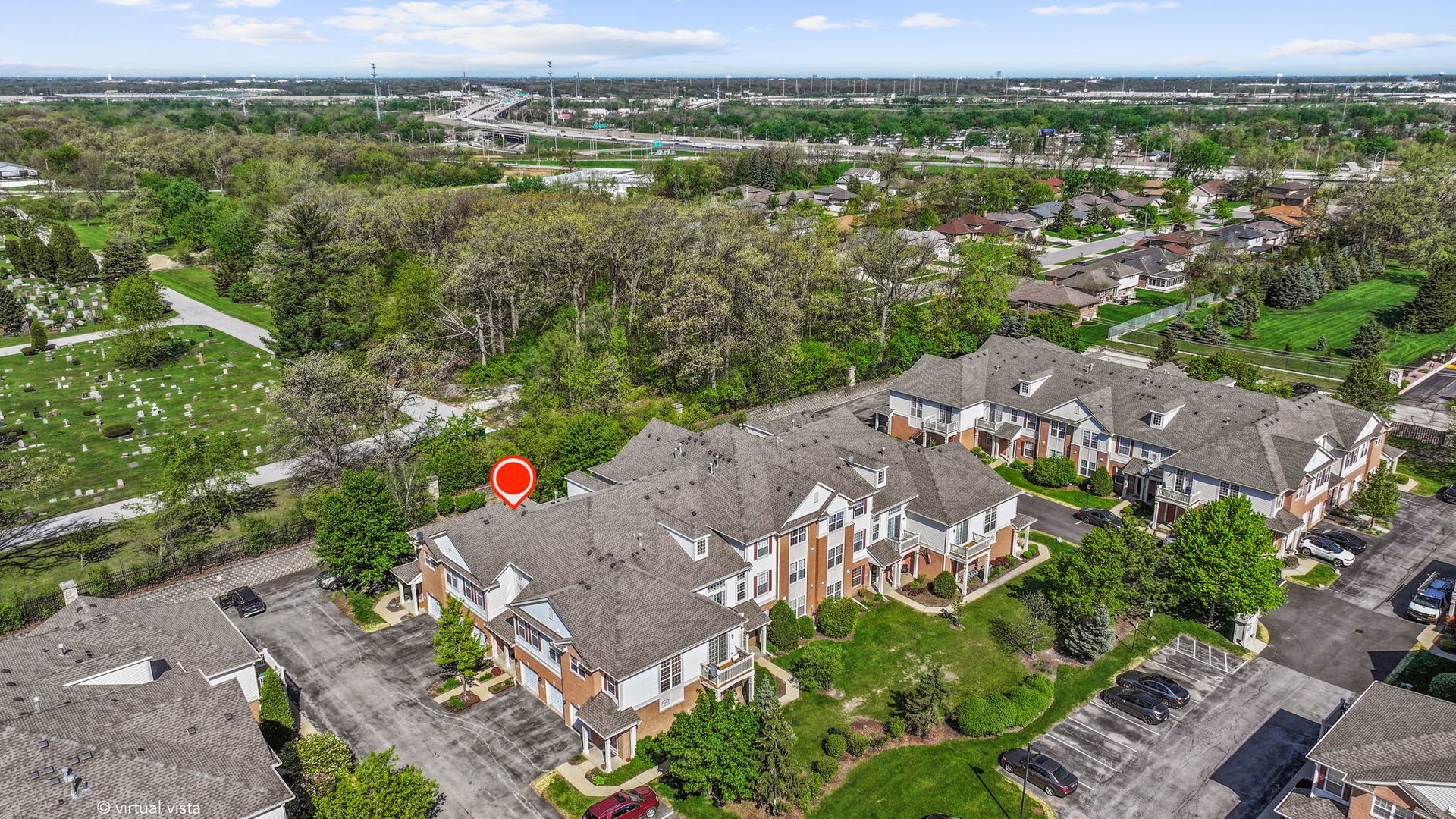 8132 Concord Lane #E, Justice, IL 60458