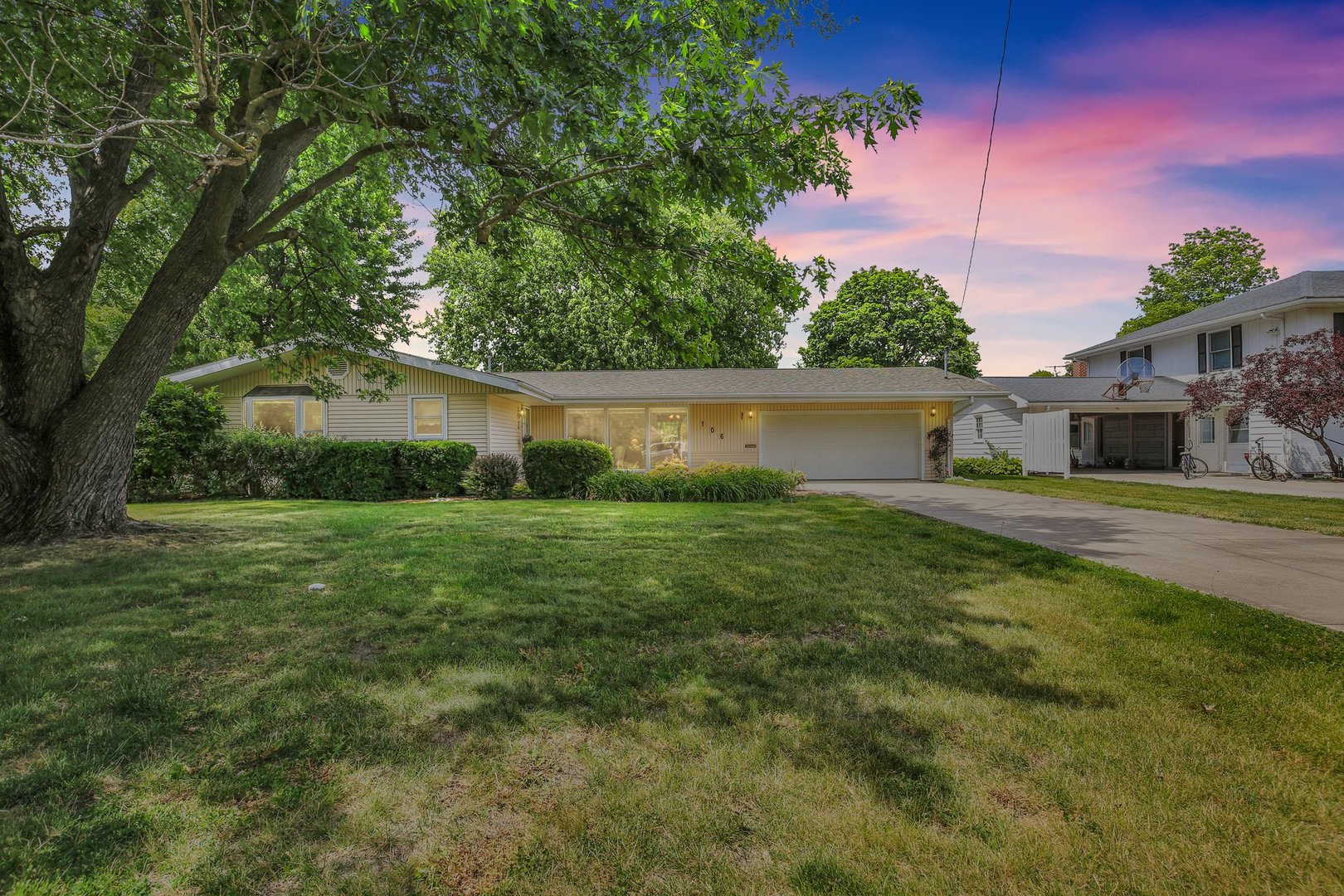 106 W Willow Street, Fairbury, IL 61739