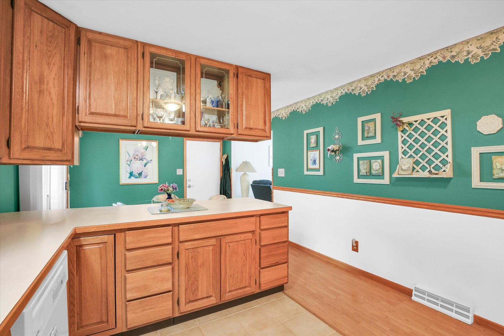 106 W Willow Street, Fairbury, IL 61739