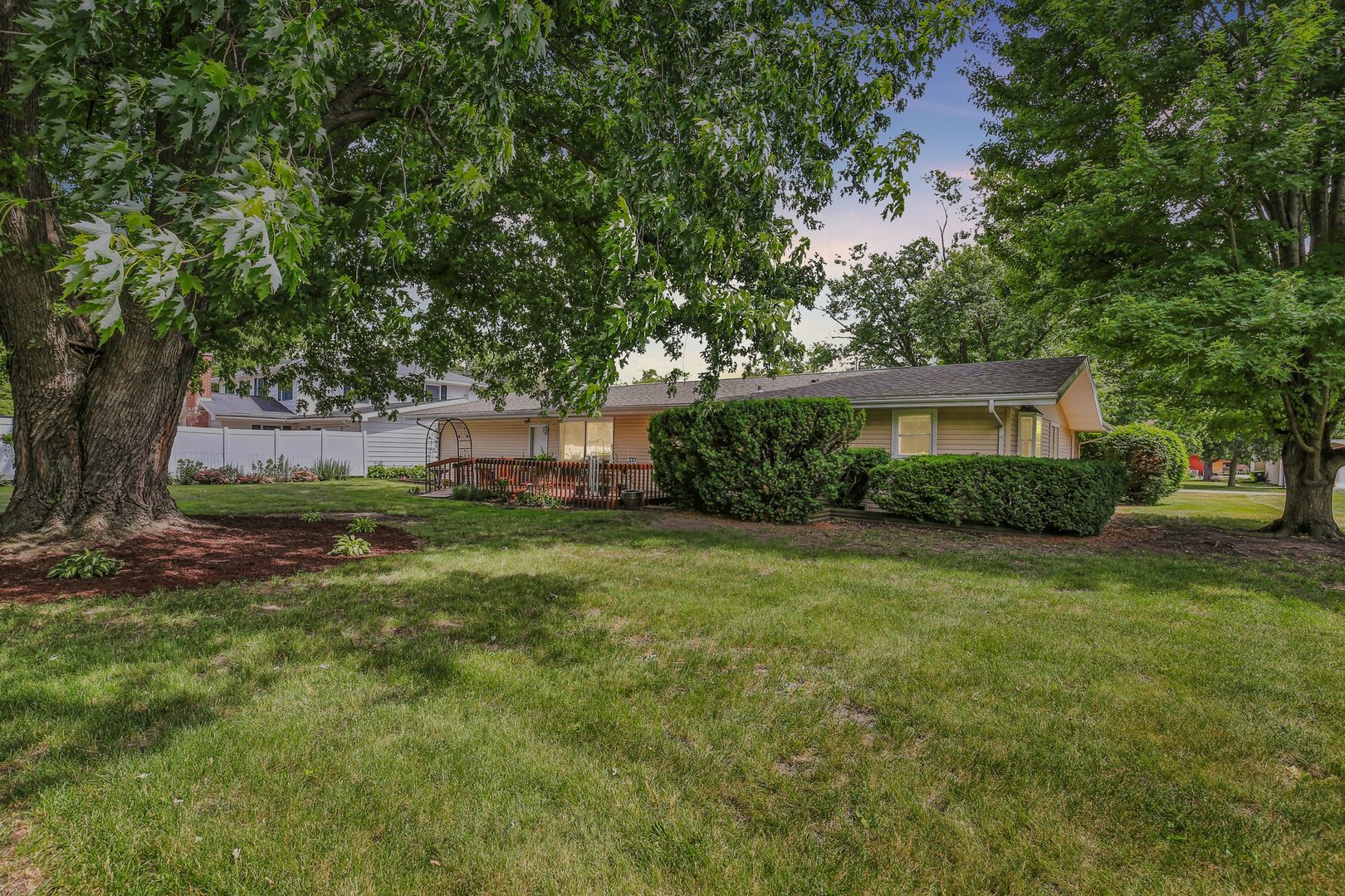 106 W Willow Street, Fairbury, IL 61739