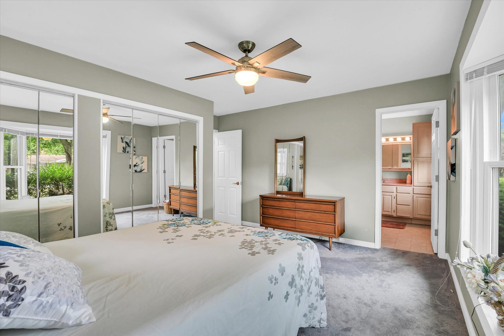 106 W Willow Street, Fairbury, IL 61739