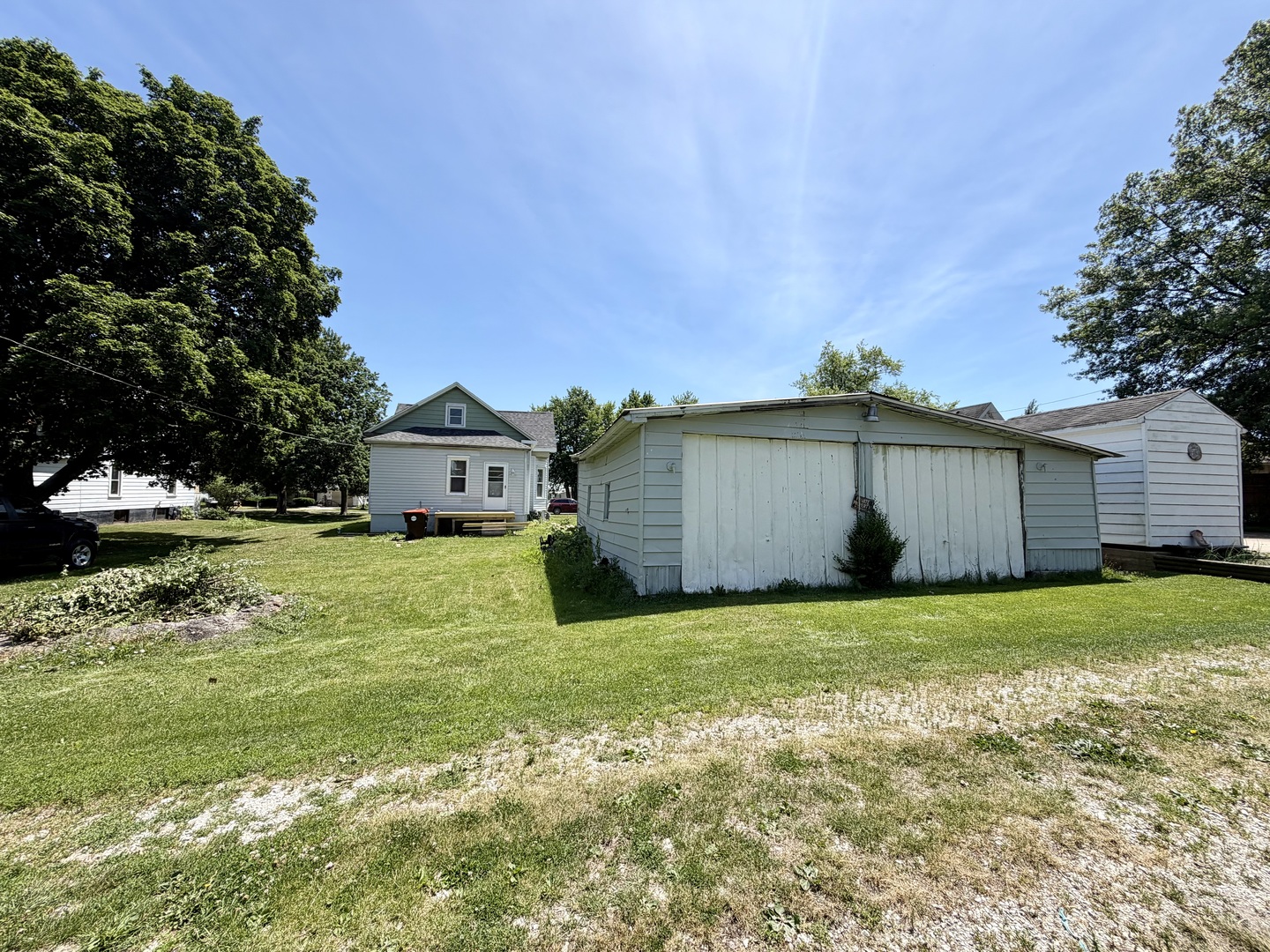 38 Maple Street, Saunemin, IL 61769