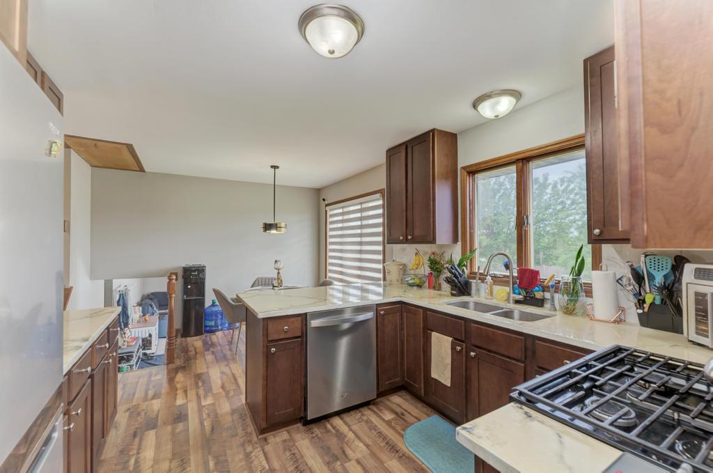 202 North Bridge Road, DeKalb, IL 60115