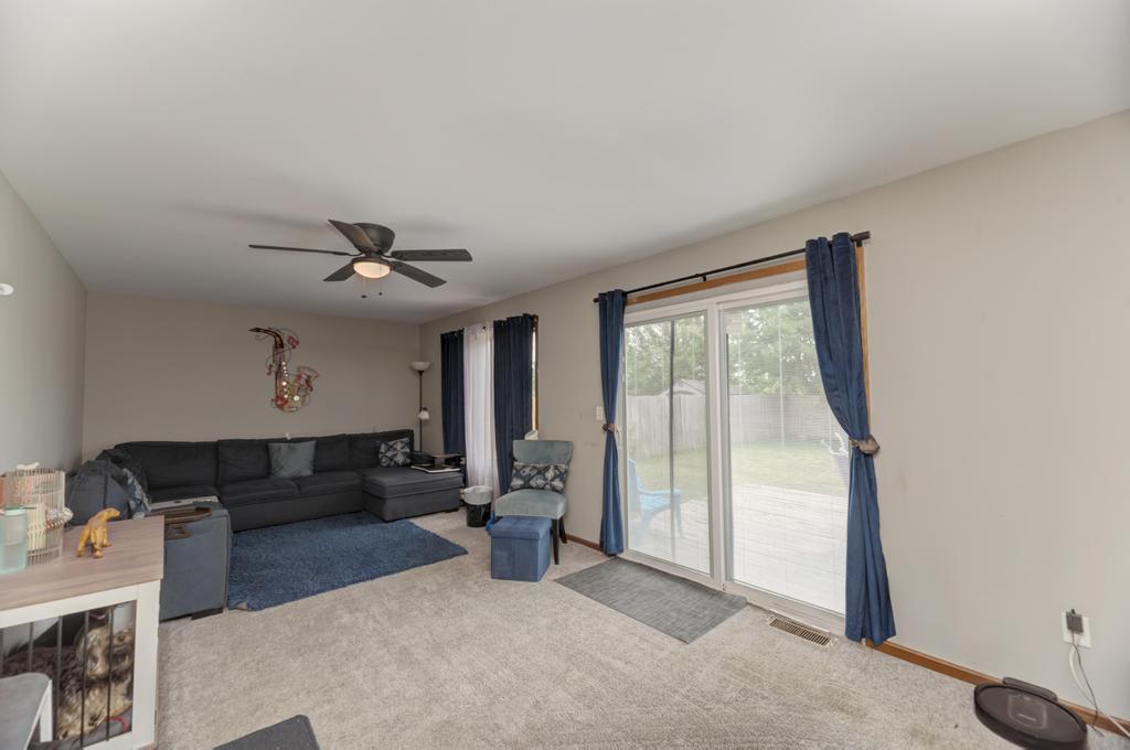 202 North Bridge Road, DeKalb, IL 60115