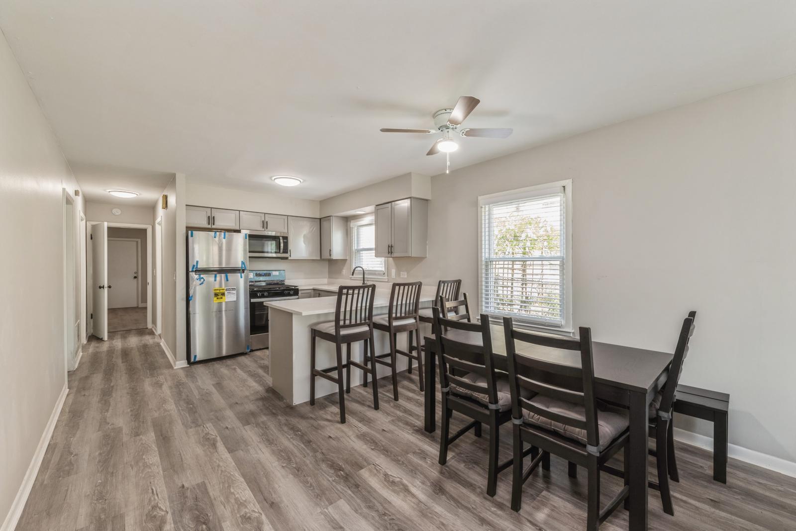 856 E Capri Drive #1, Palatine, IL 60074