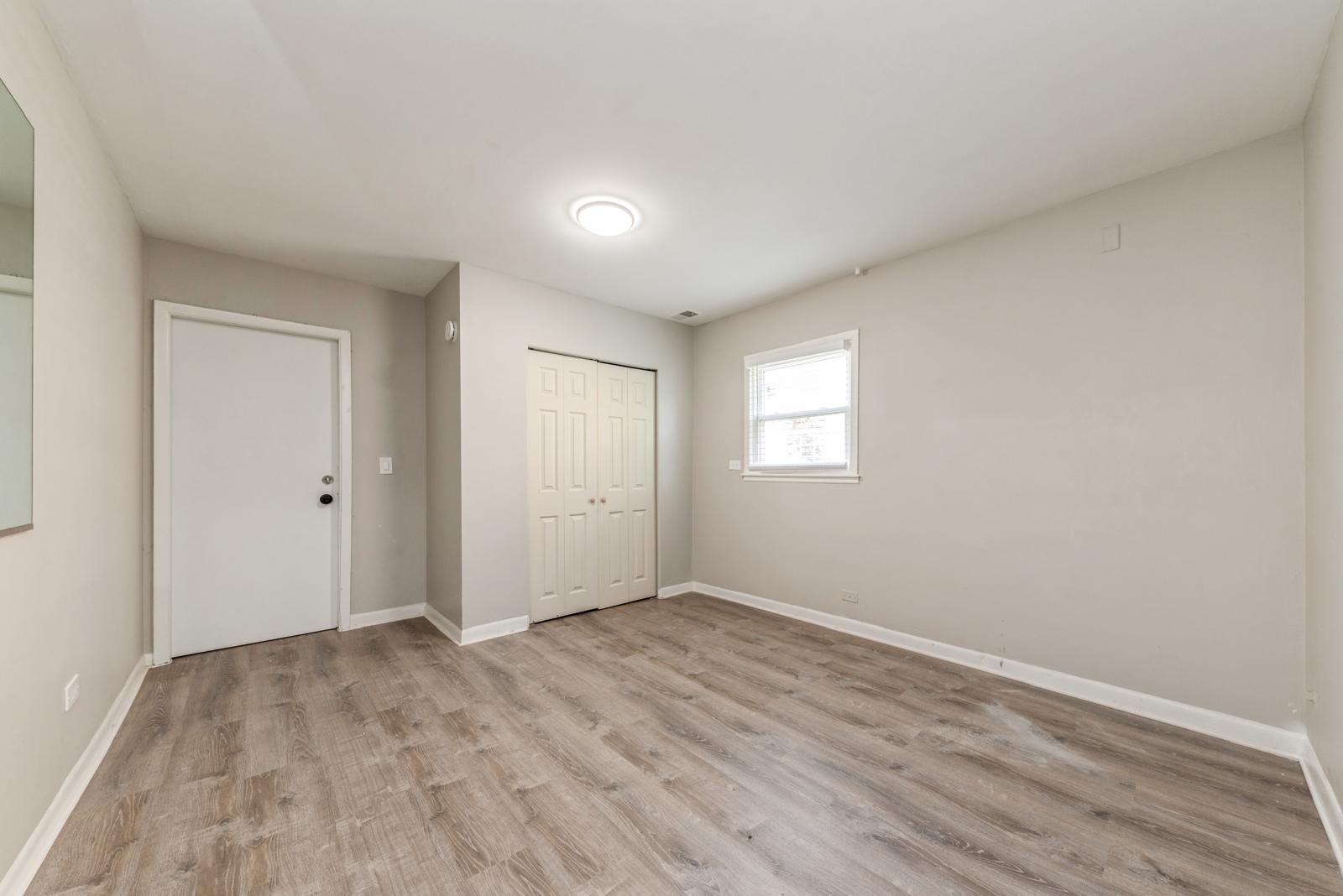 856 E Capri Drive #1, Palatine, IL 60074