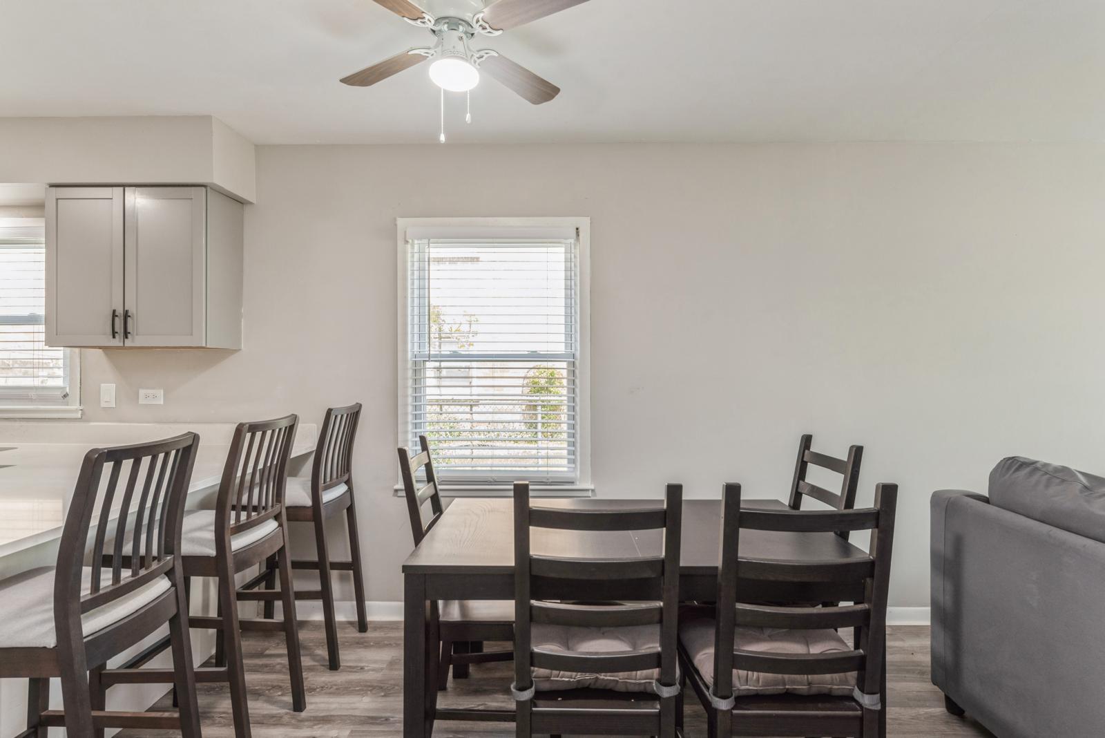 856 E Capri Drive #1, Palatine, IL 60074