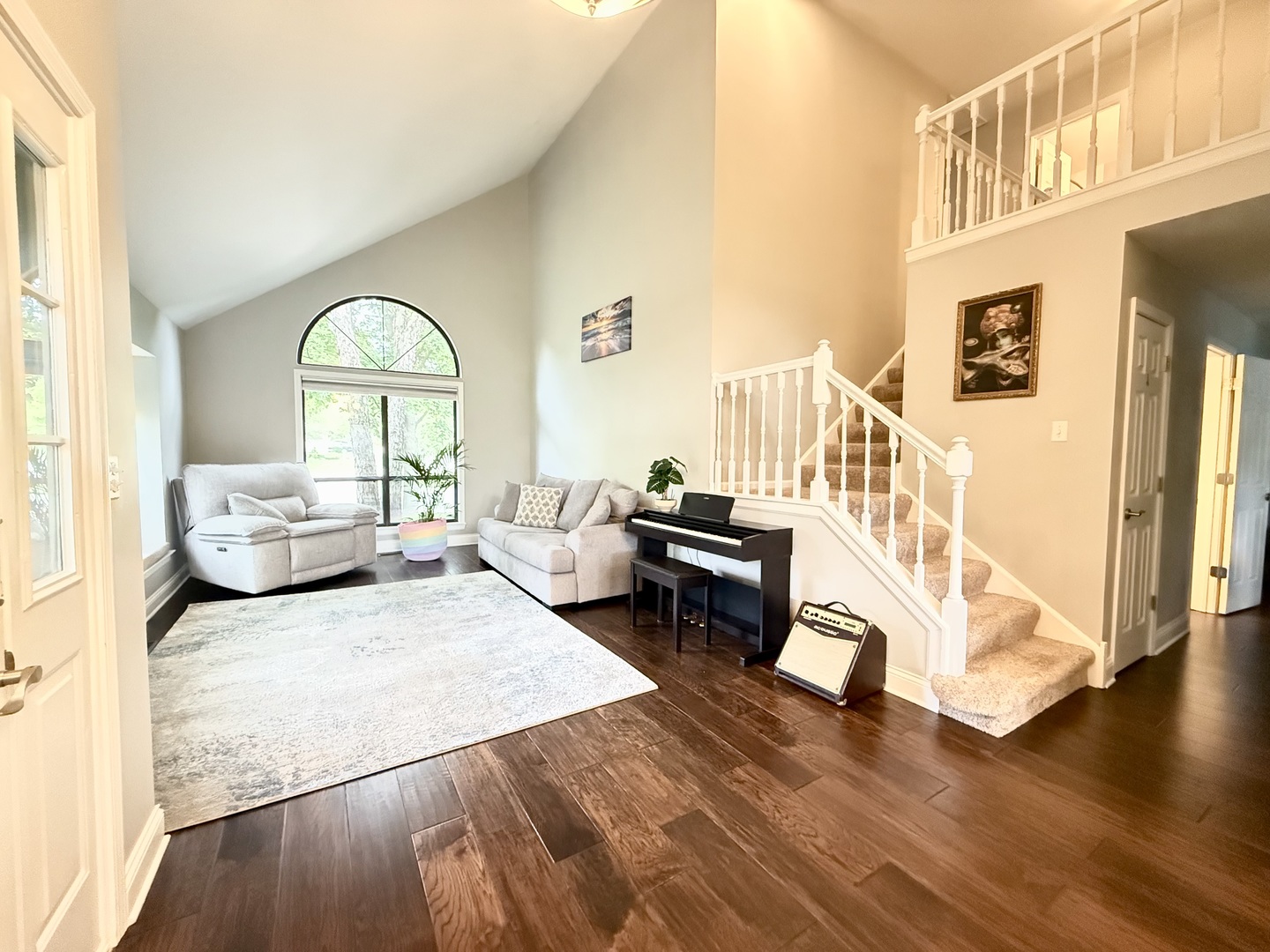 113 Chatsworth Circle, Schaumburg, IL 60194