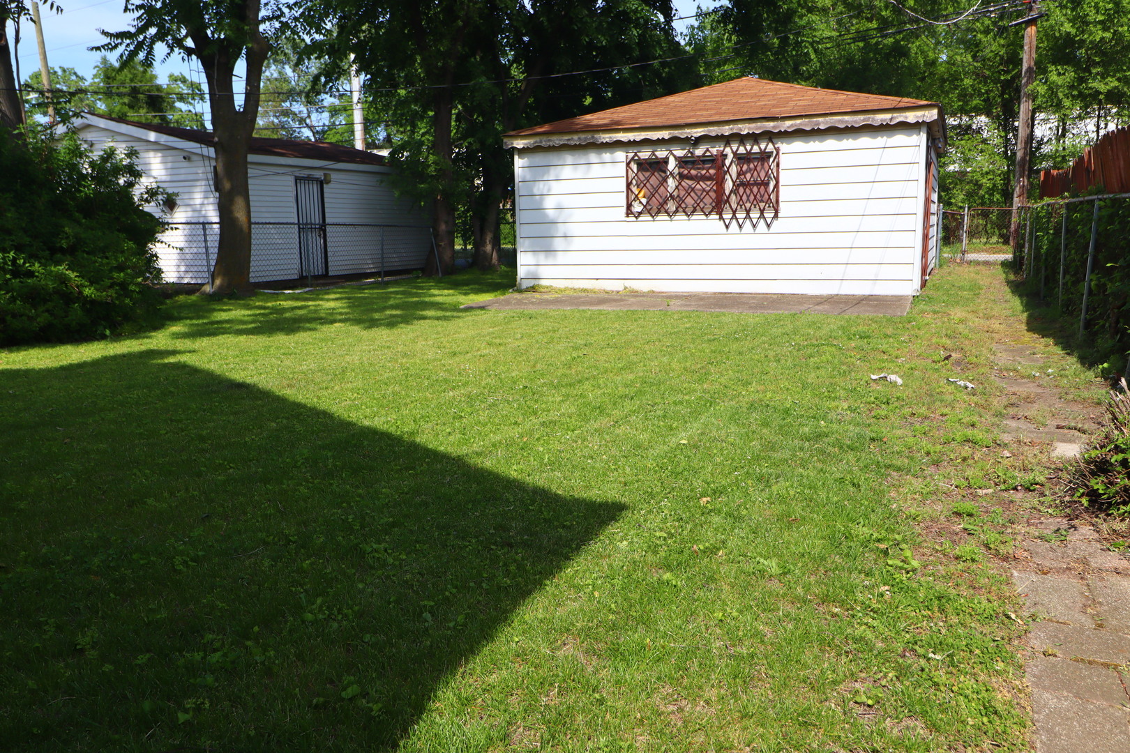 8821 S Eggleston Avenue, Chicago, IL 60620