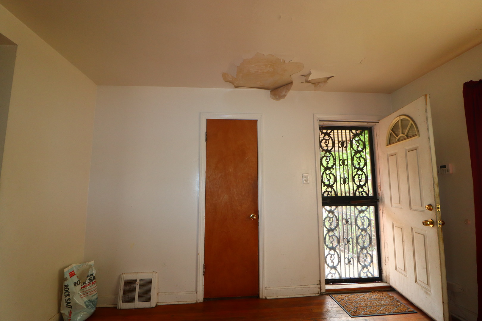 8821 S Eggleston Avenue, Chicago, IL 60620