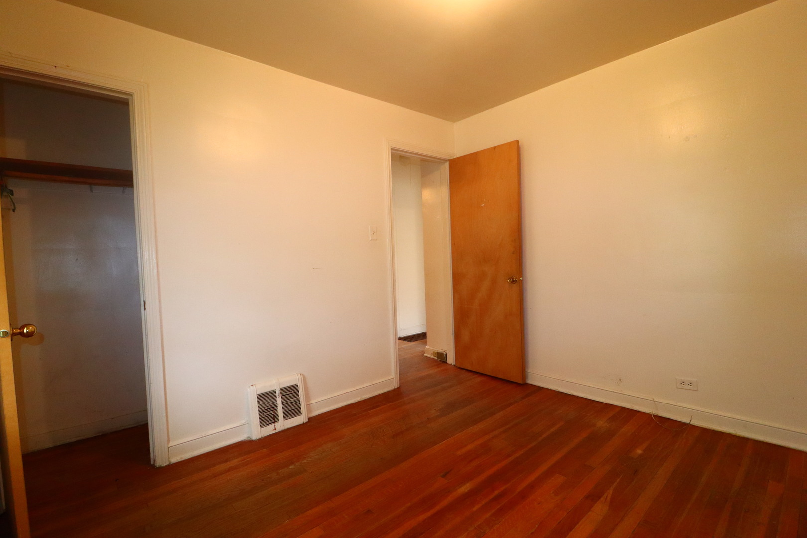 8821 S Eggleston Avenue, Chicago, IL 60620