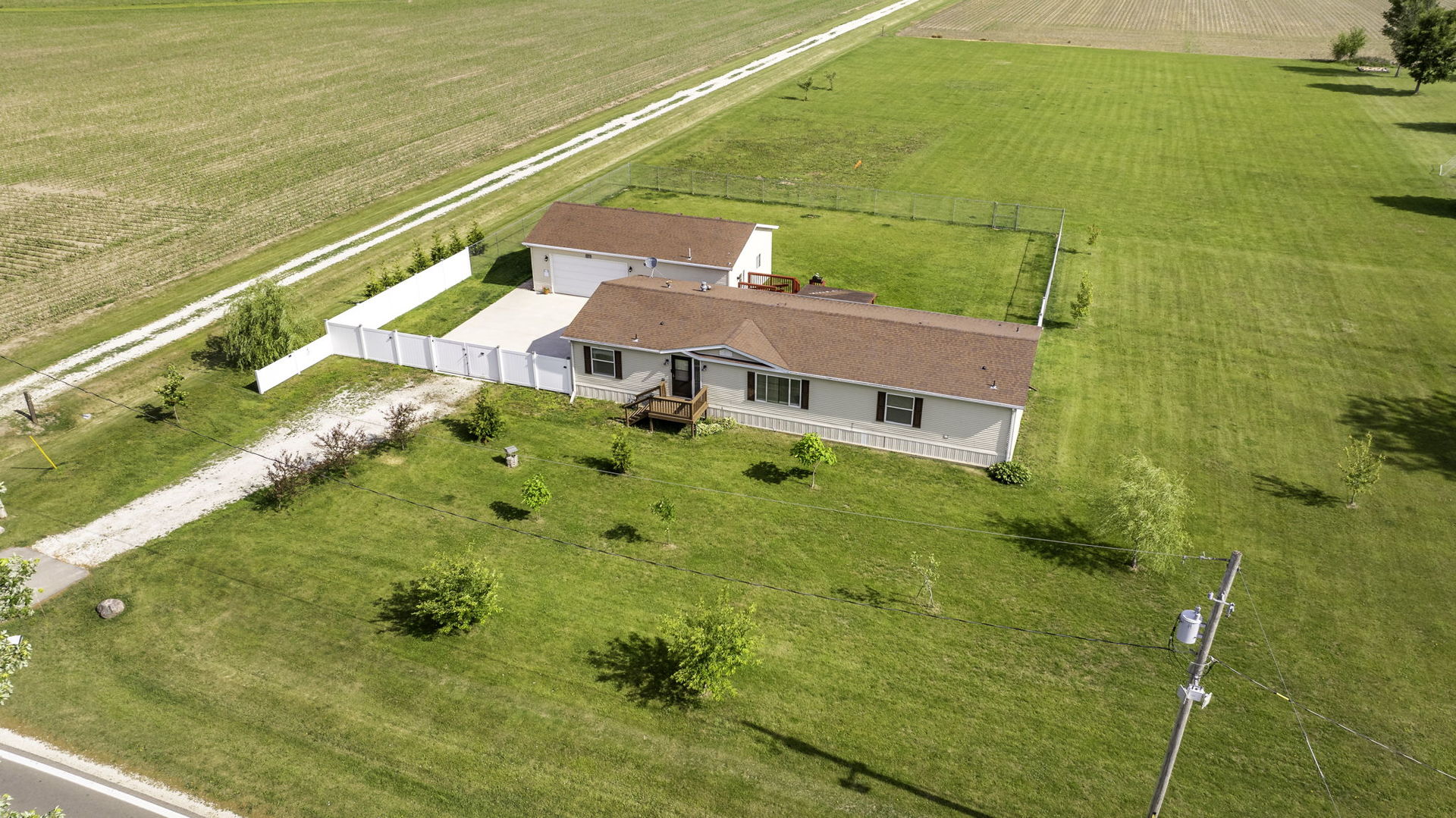 1931 N 31st Road, Ottawa, IL 61350