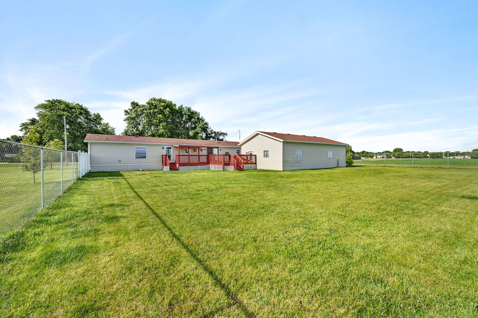 1931 N 31st Road, Ottawa, IL 61350