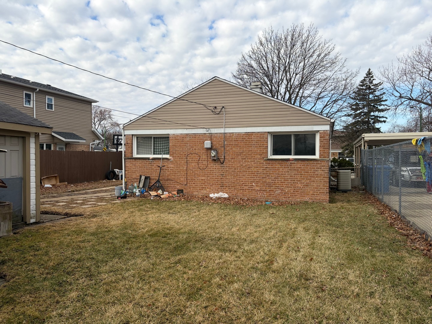 8417 S Scottsdale Avenue, Chicago, IL 60652