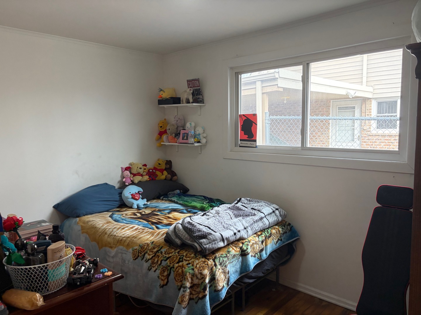 8417 S Scottsdale Avenue, Chicago, IL 60652