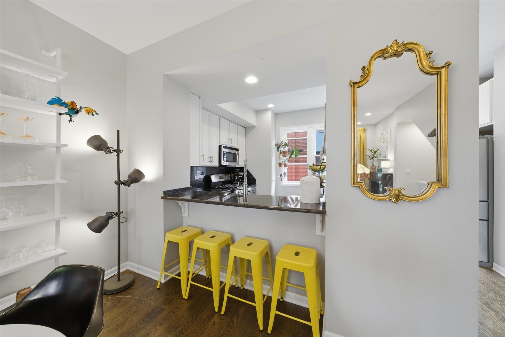 5844 N Hermitage Avenue #D, Chicago, IL 60660
