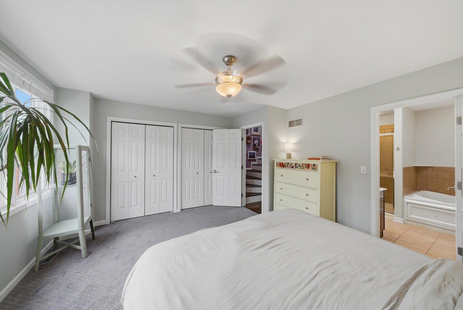 5844 N Hermitage Avenue #D, Chicago, IL 60660