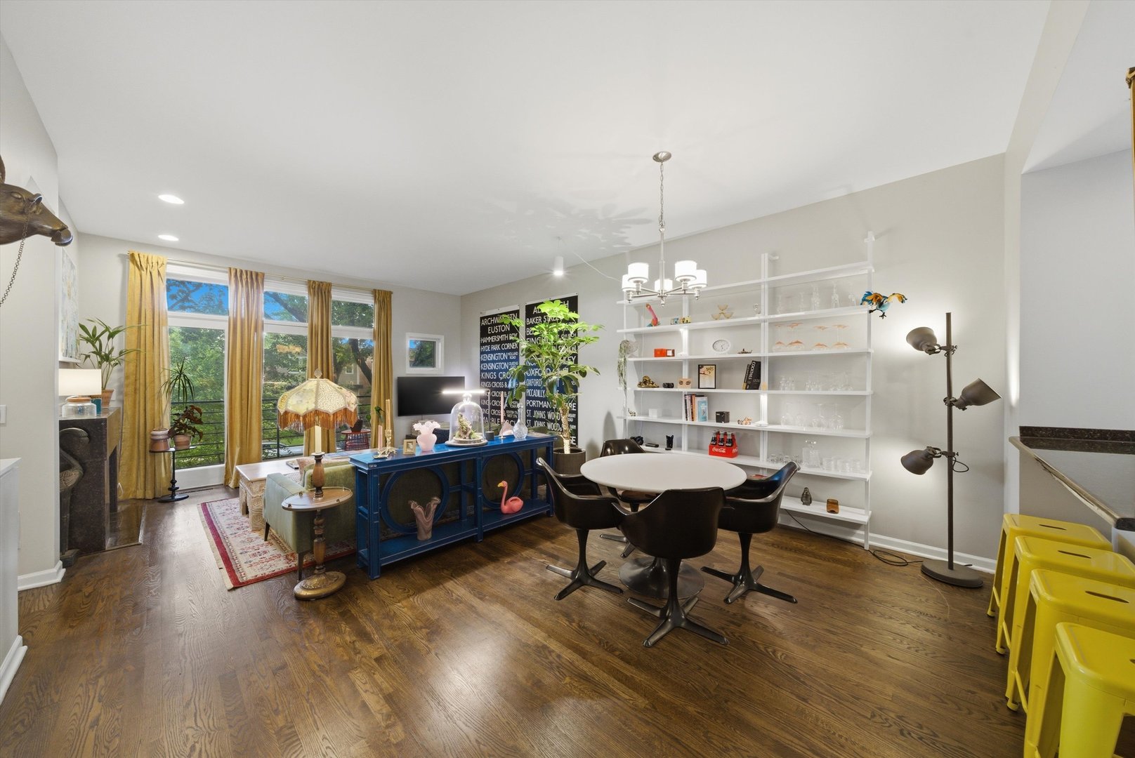5844 N Hermitage Avenue #D, Chicago, IL 60660