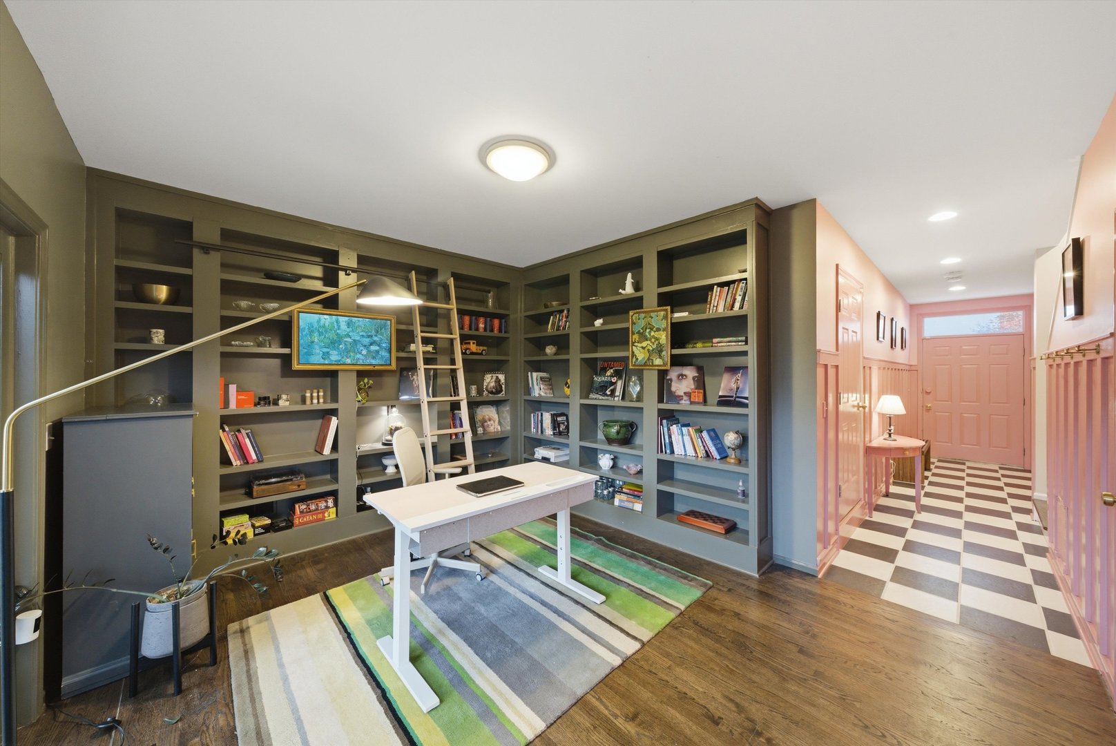 5844 N Hermitage Avenue #D, Chicago, IL 60660