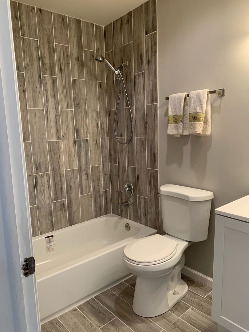 422 Buchanan Court #422, Vernon Hills, IL 60061