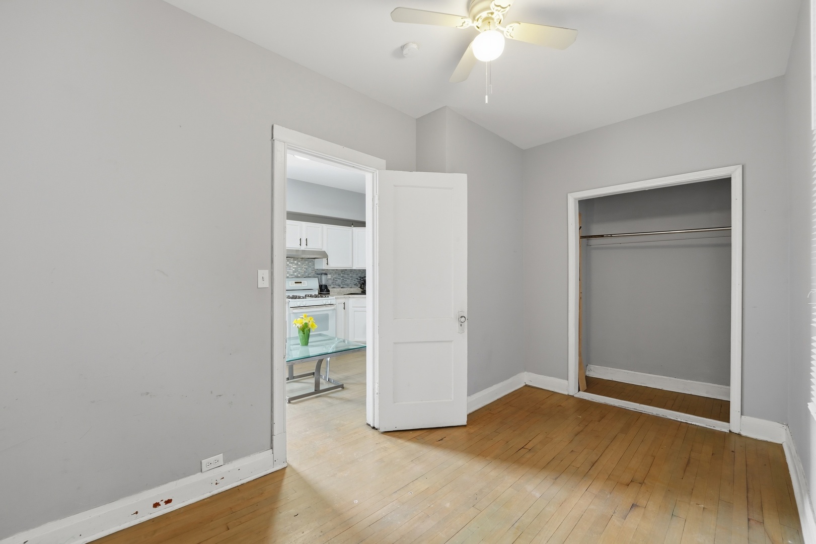 3953 S California Avenue, Chicago, IL 60632