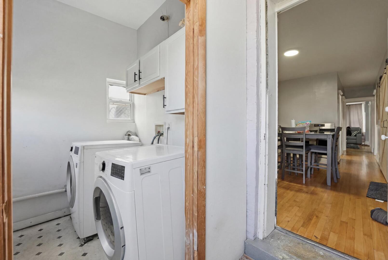 3953 S California Avenue, Chicago, IL 60632
