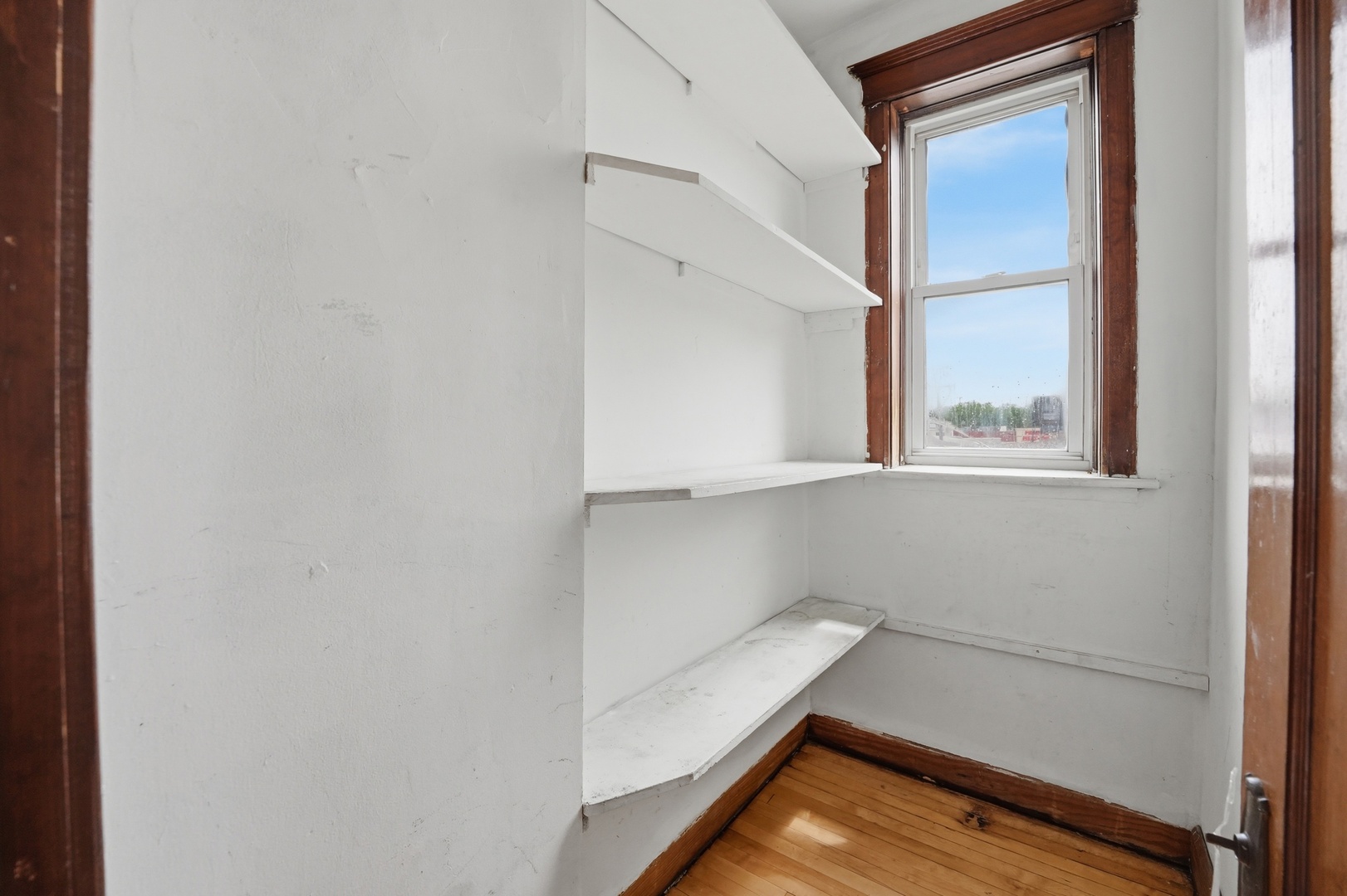 3953 S California Avenue, Chicago, IL 60632