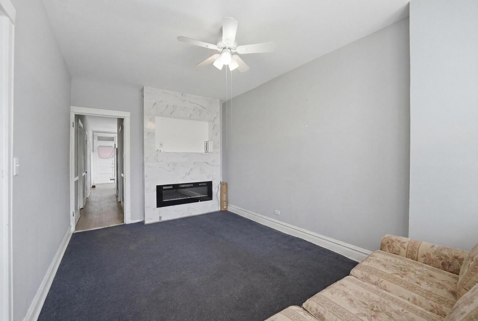3953 S California Avenue, Chicago, IL 60632