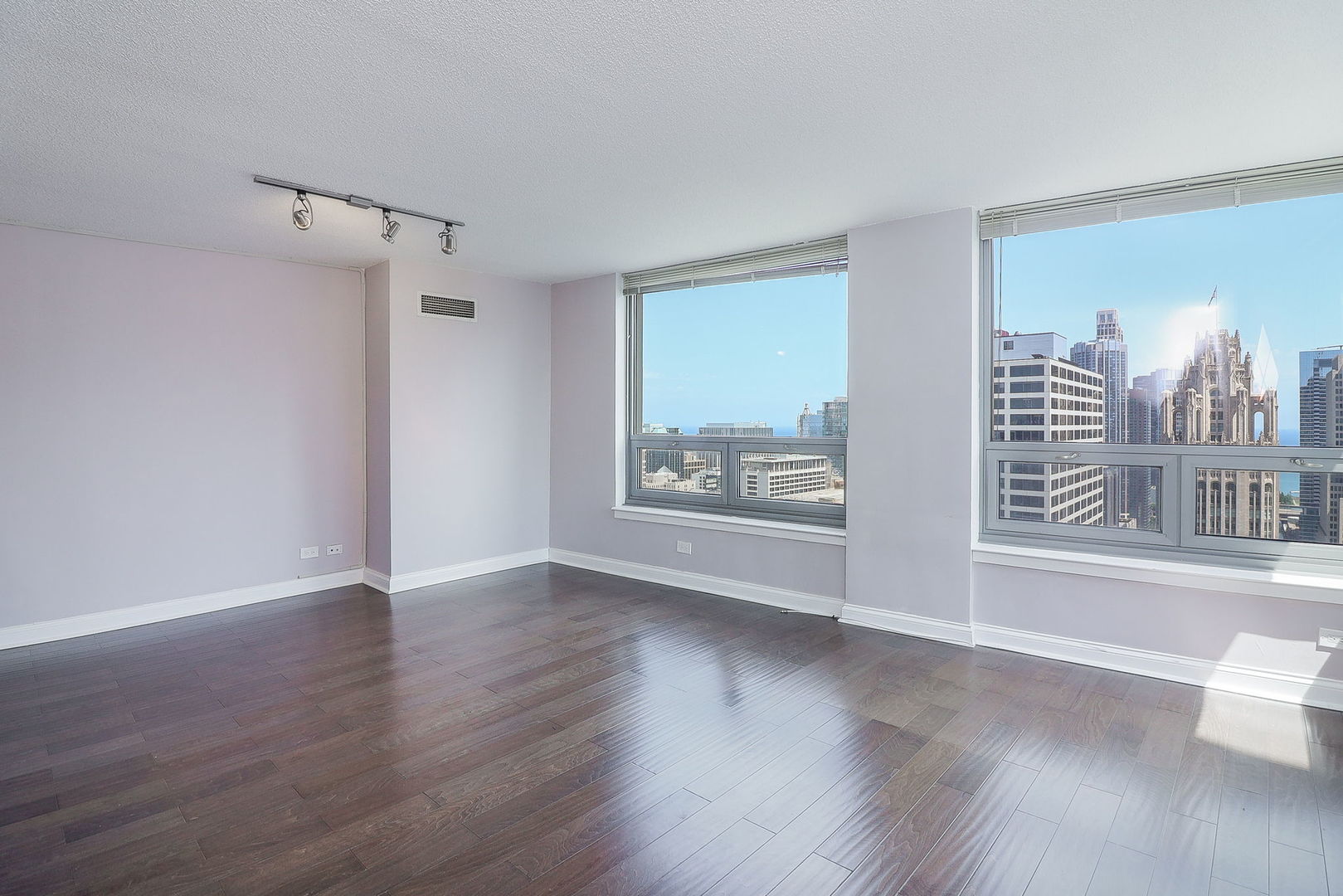 440 N Wabash Avenue #4511, Chicago, IL 60611