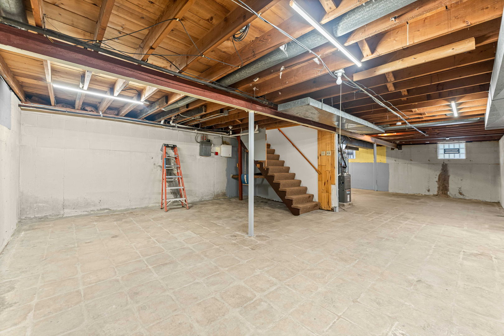 7717 W 81st Street, Bridgeview, IL 60455