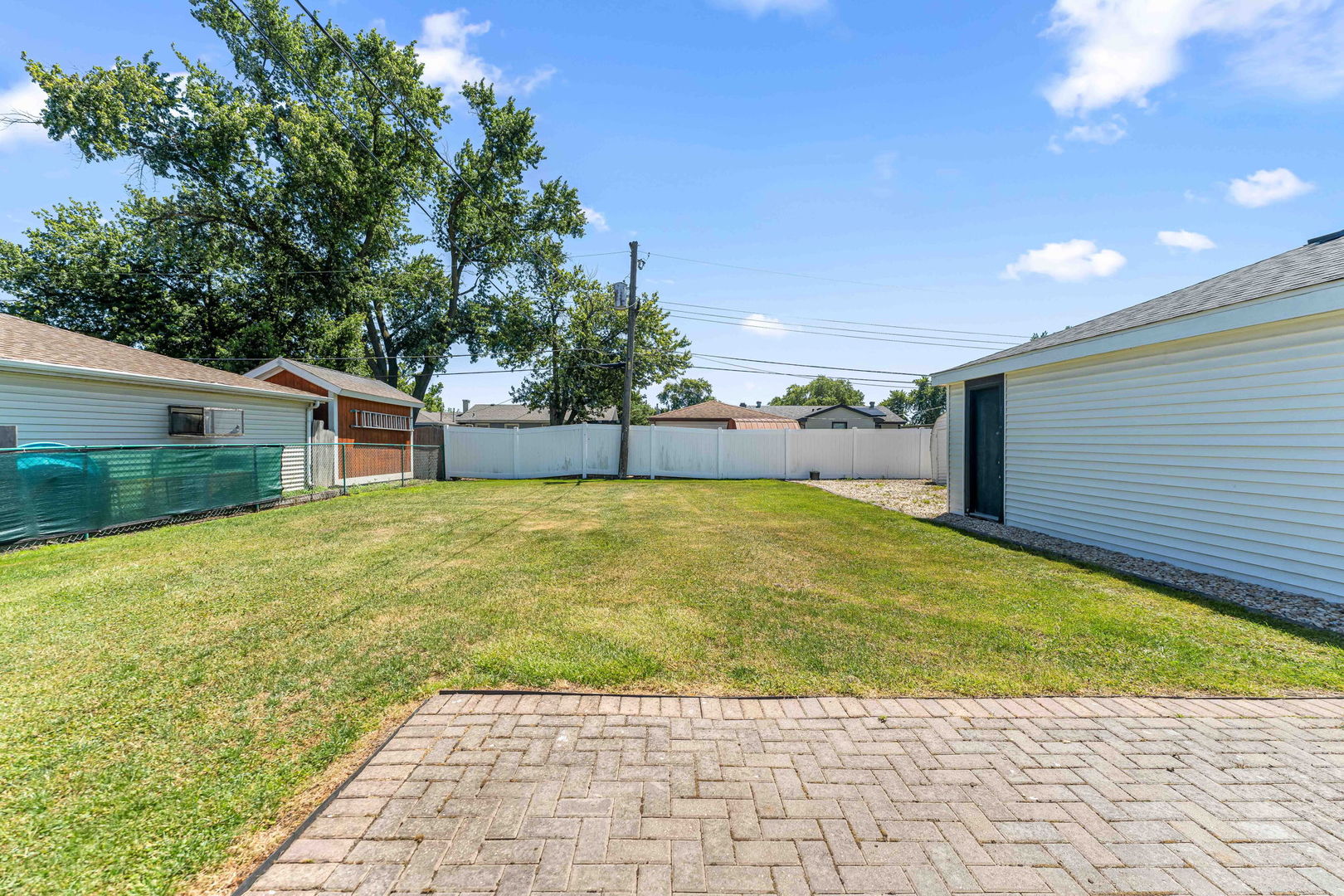 7717 W 81st Street, Bridgeview, IL 60455