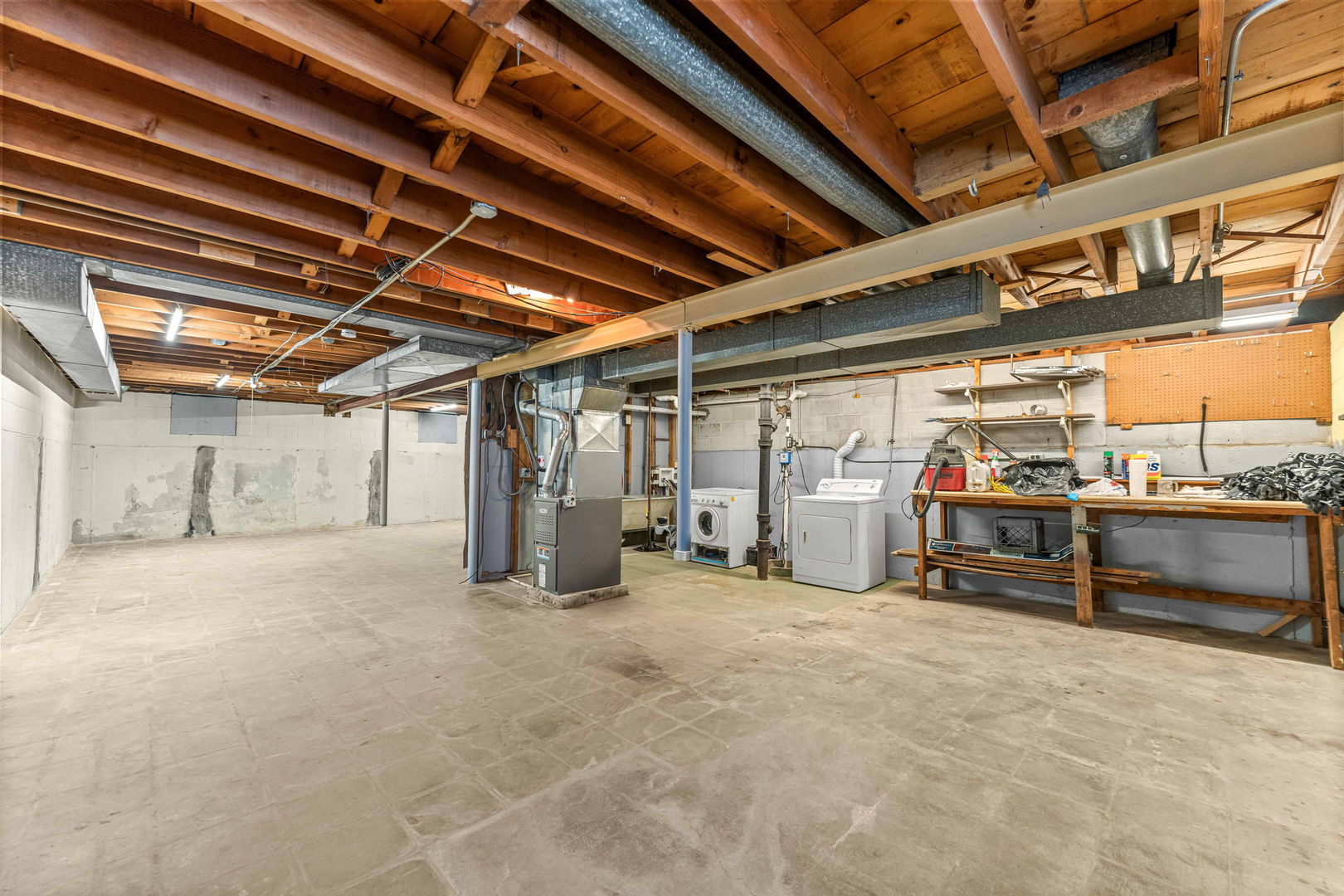 7717 W 81st Street, Bridgeview, IL 60455