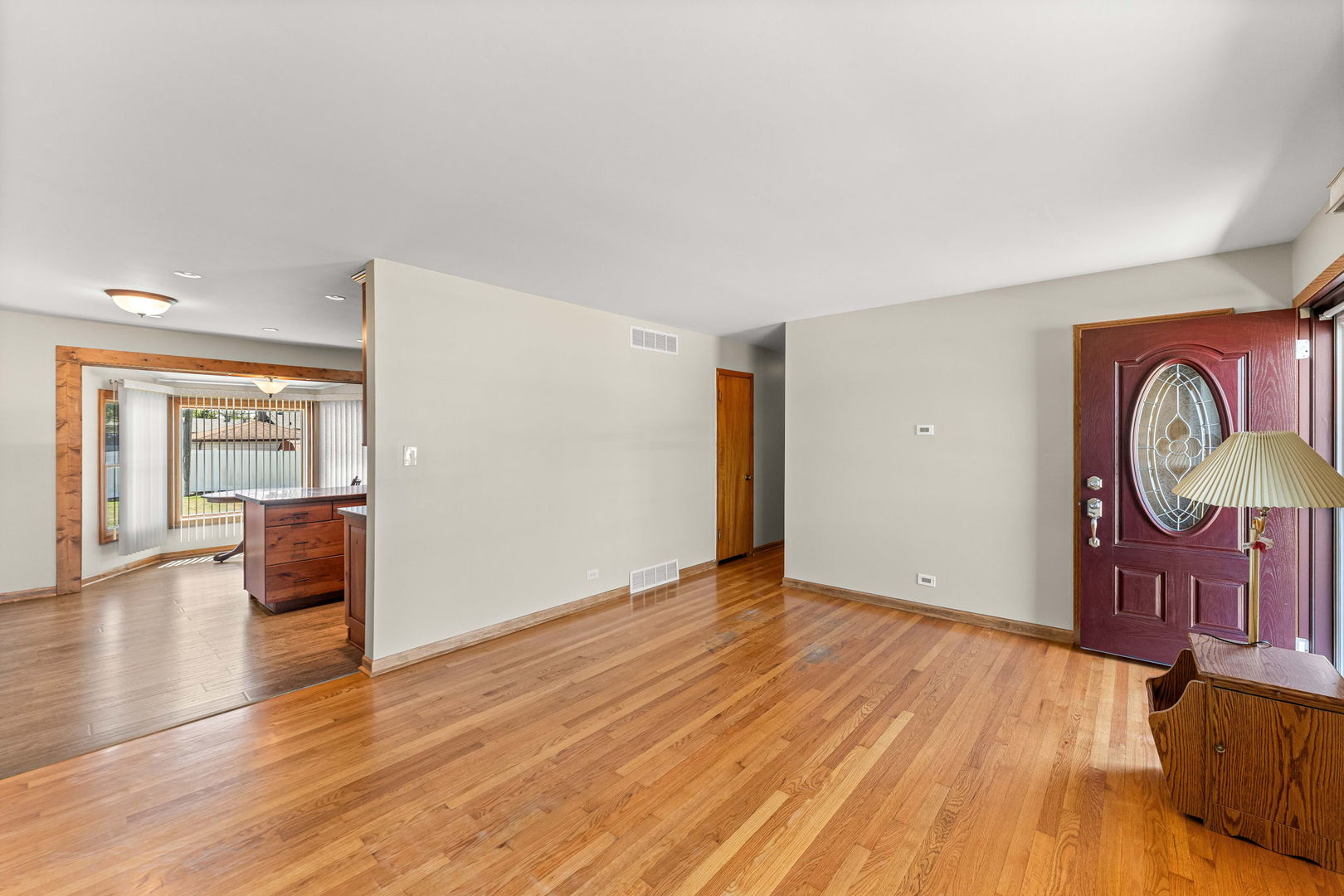 7717 W 81st Street, Bridgeview, IL 60455