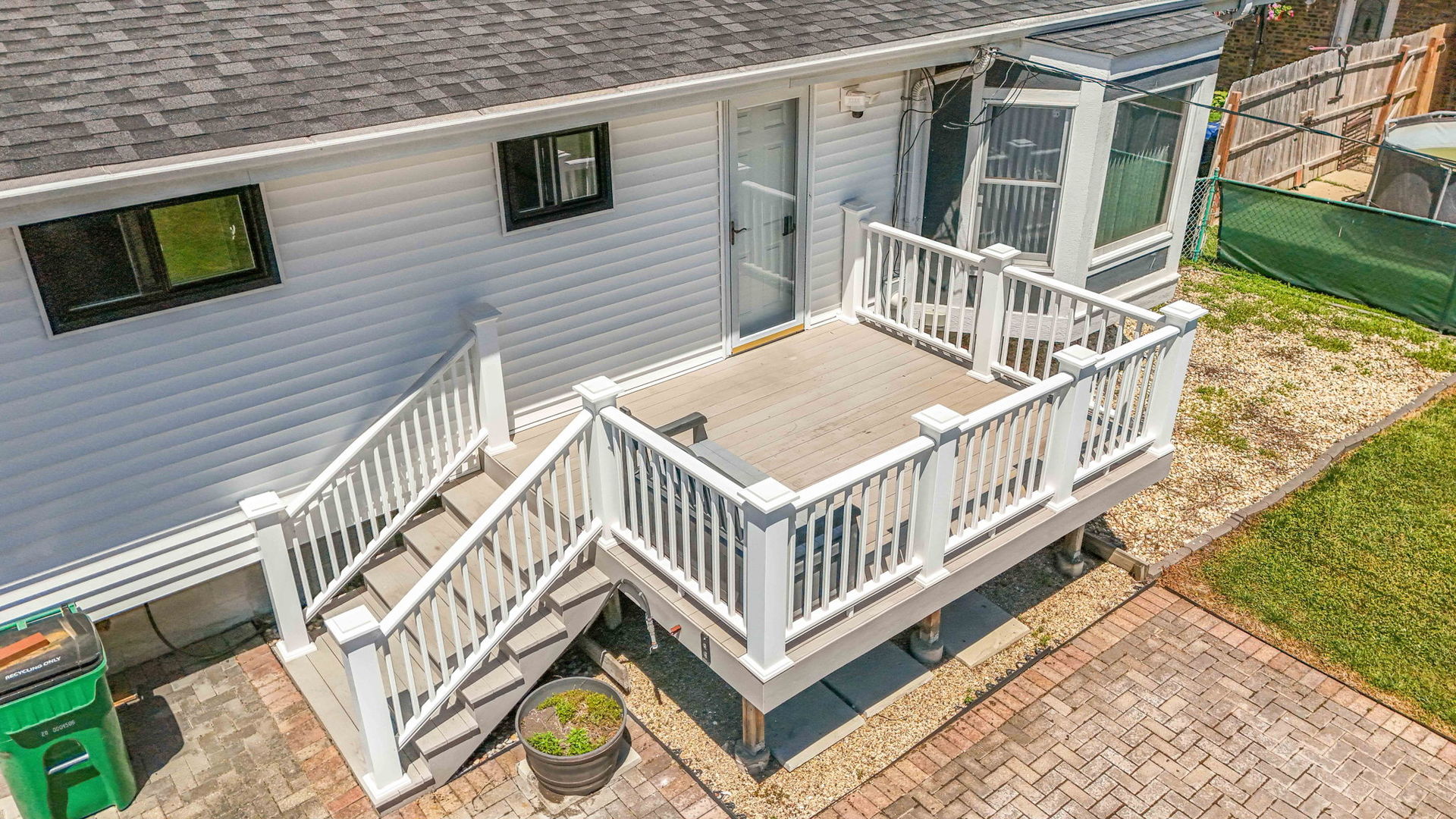 7717 W 81st Street, Bridgeview, IL 60455
