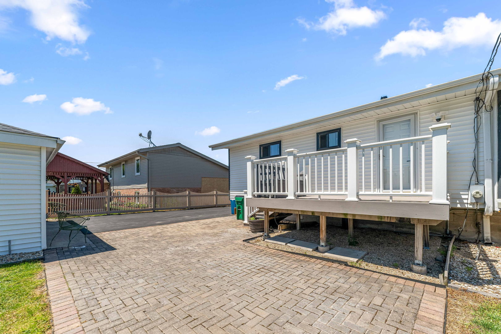 7717 W 81st Street, Bridgeview, IL 60455